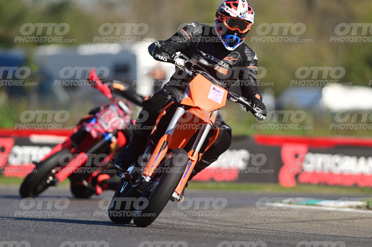 SUPERMOTO 0 ALPINESTAR · DSH_8664