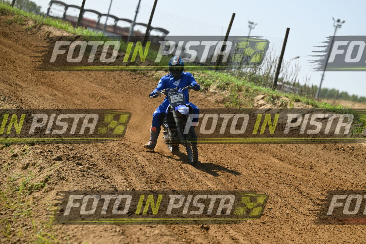 TOTAL BLUE · DSH_8737