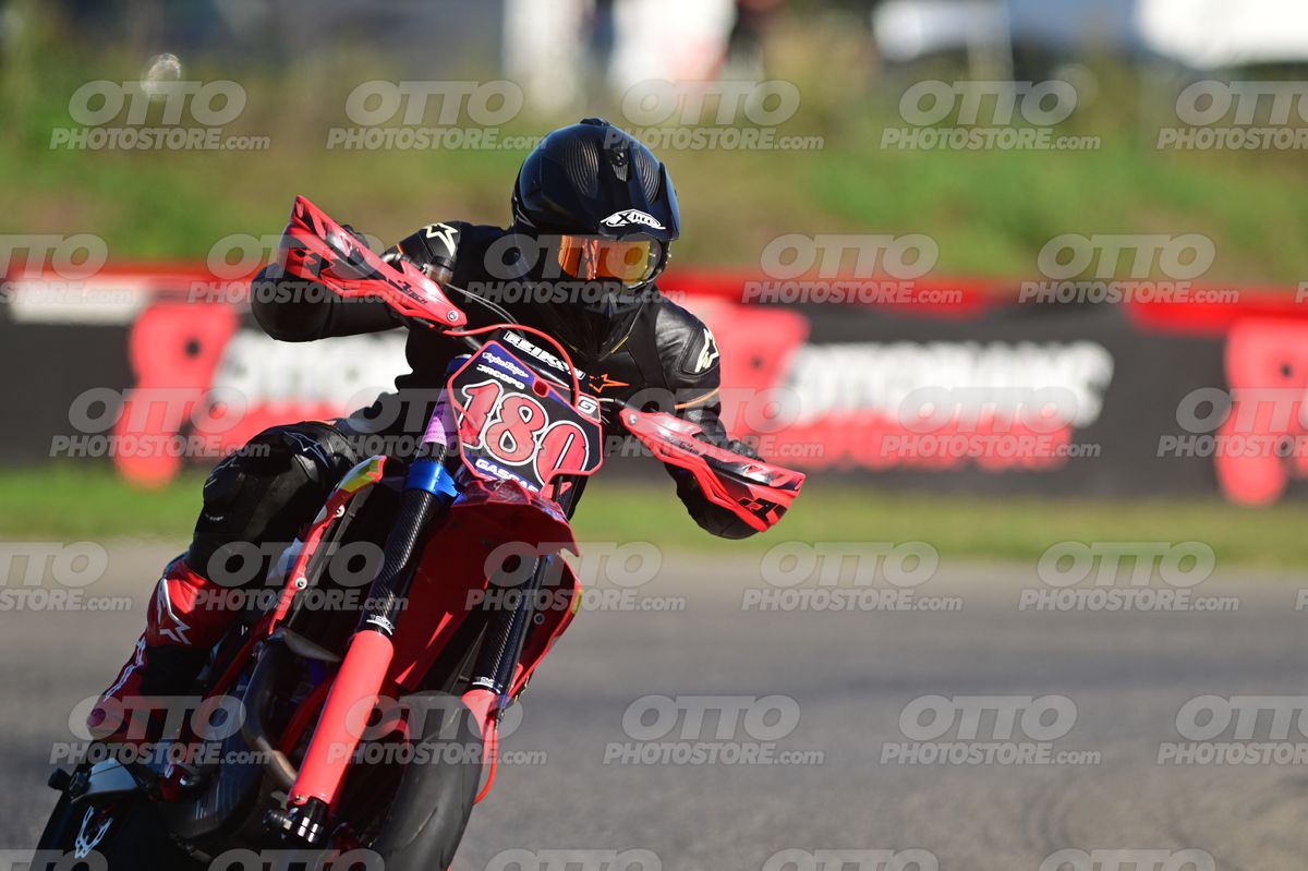 SUPERMOTO 180 · DSH_8742