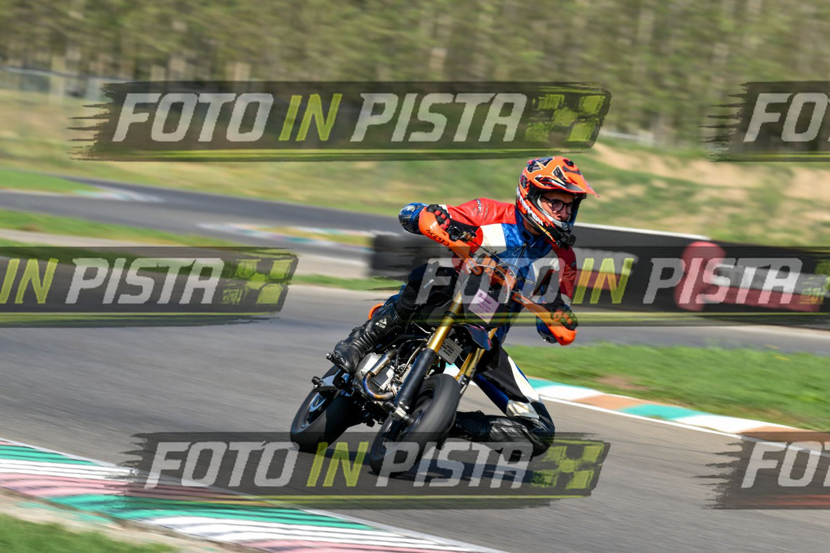 PITBIKE · DSH_8765