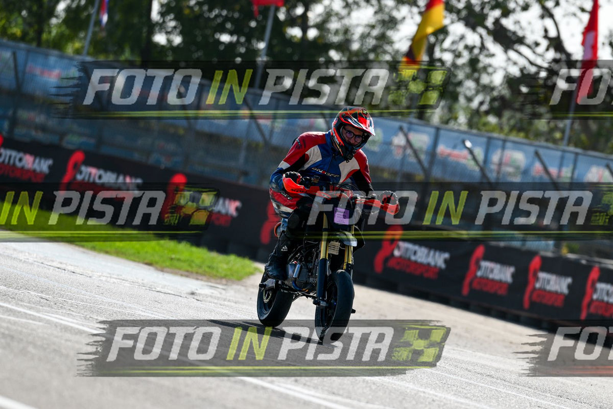 PITBIKE · DSH_8787