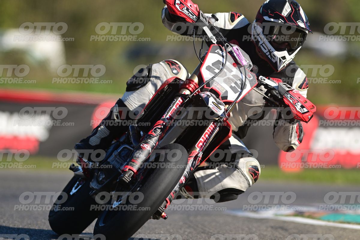 SUPERMOTO 52 · DSH_8788
