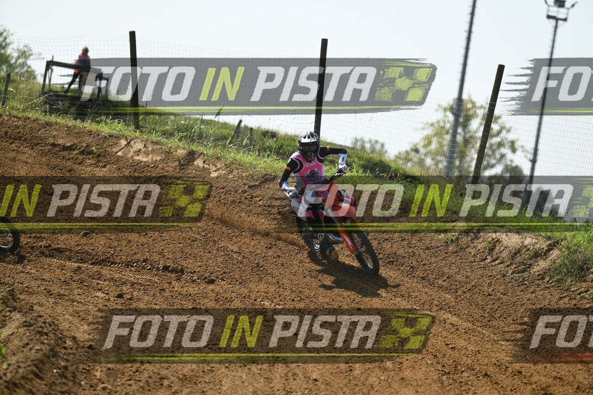 KTM - PINK WHITE SHIRT · DSH_8799
