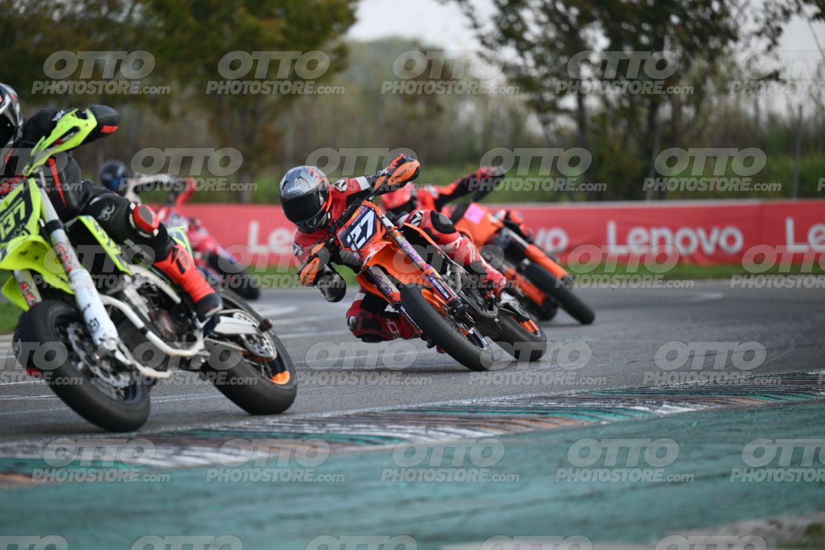 SUPERMOTO 27 · DSH_8802