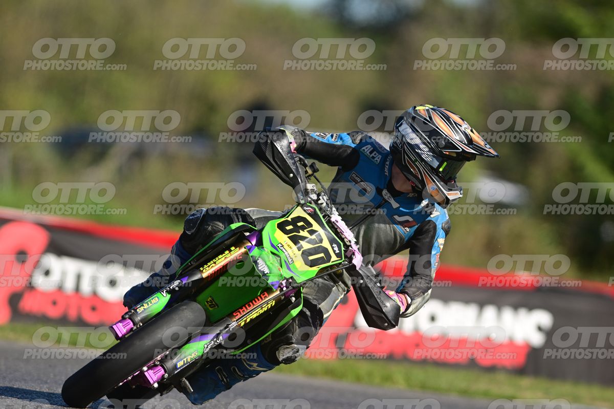 SUPERMOTO 820 · DSH_8807