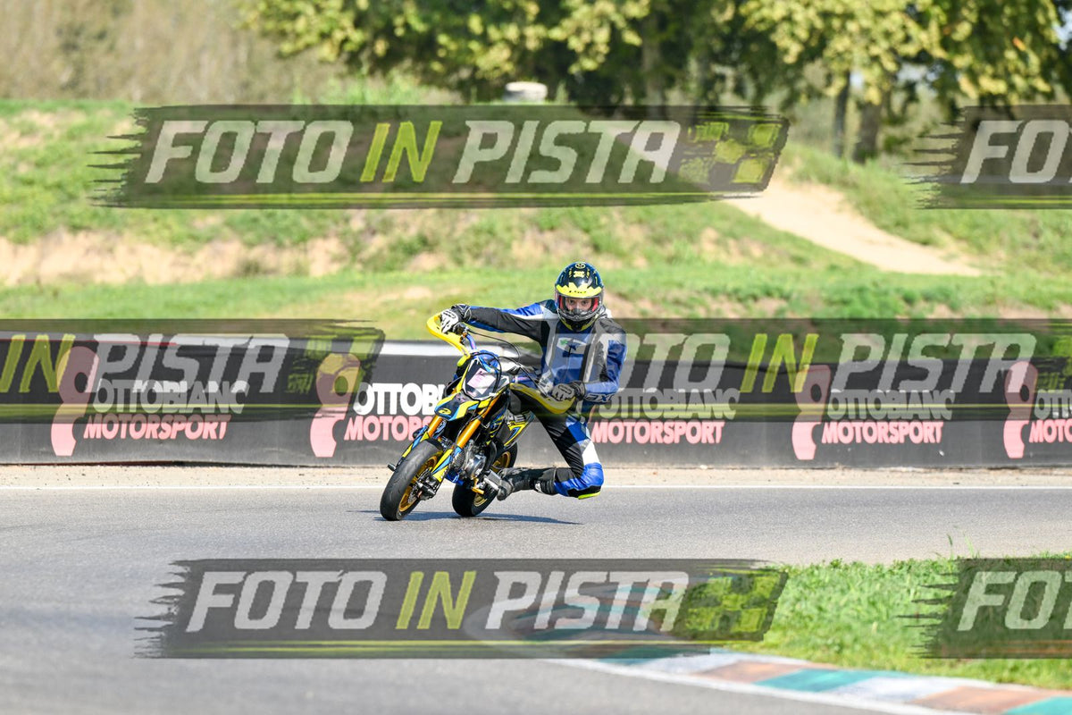 PITBIKE · DSH_8817
