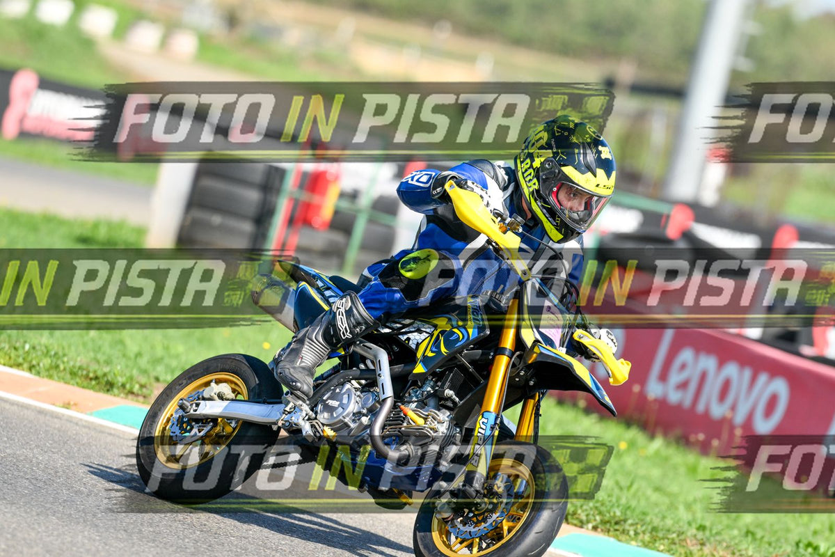 PITBIKE · DSH_8828