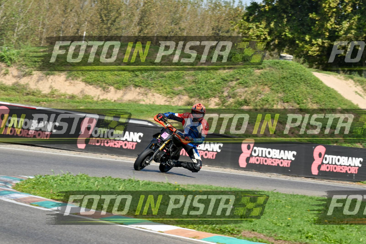 PITBIKE · DSH_8894