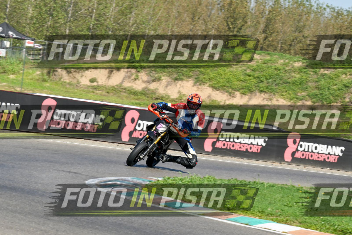 PITBIKE · DSH_8895