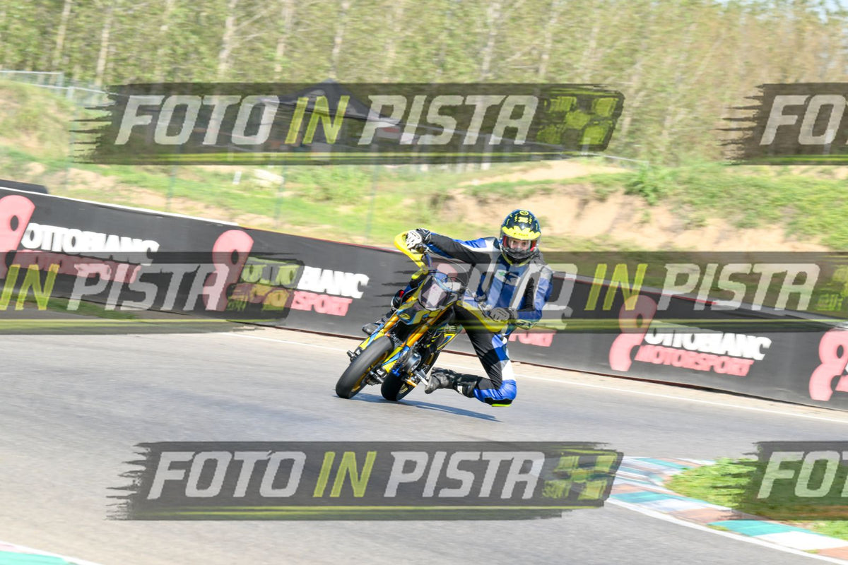 PITBIKE · DSH_8904