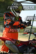 RENT BIKE - LEATT BLACK RED SHIRT · DSH_8908