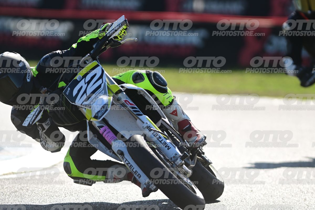 SUPERMOTO 22 · DSH_8920