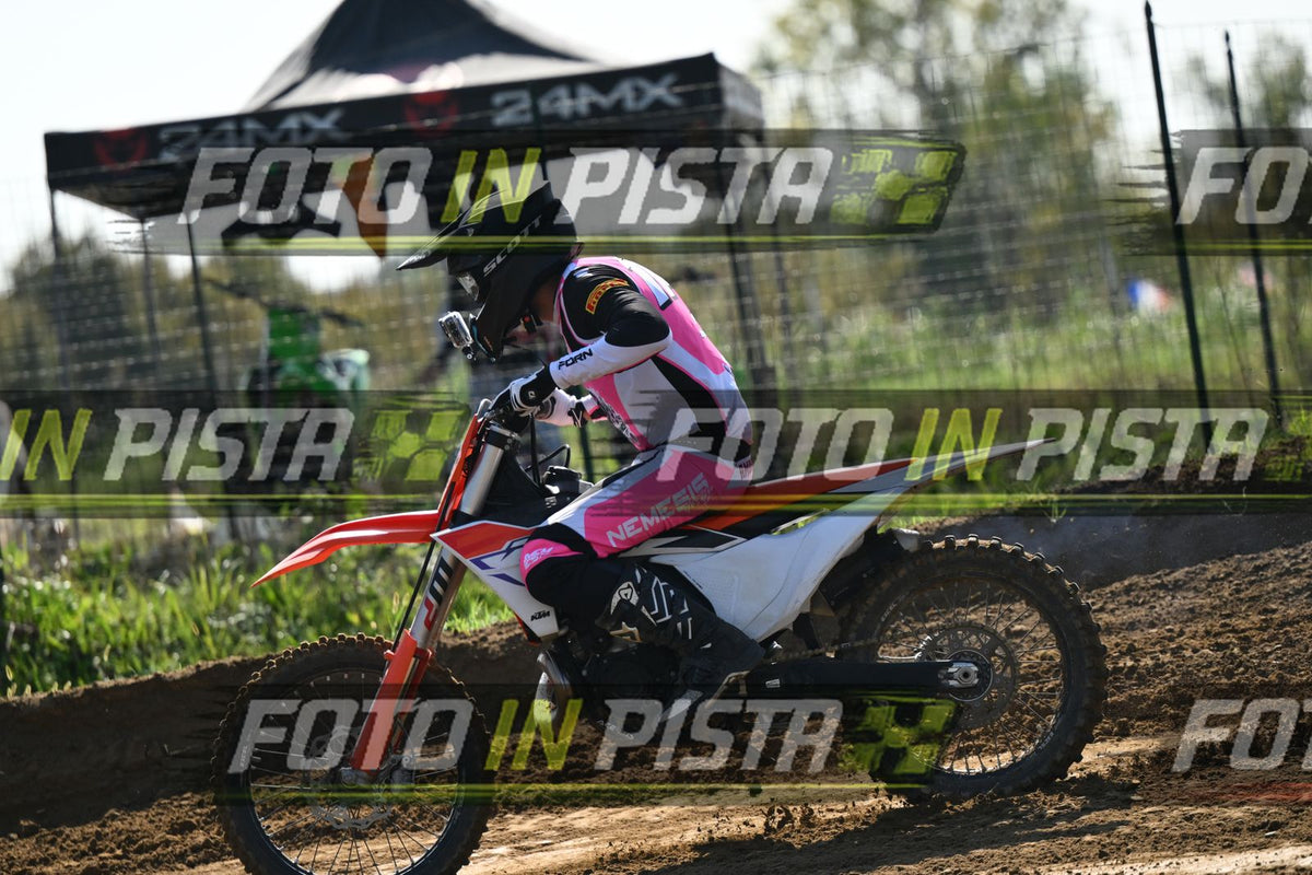 KTM - PINK WHITE SHIRT · DSH_8926