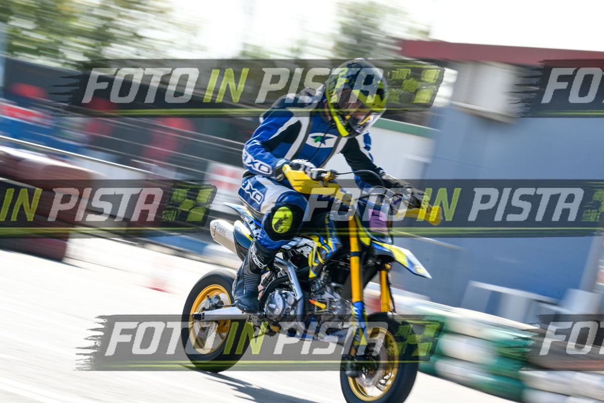 PITBIKE · DSH_8952