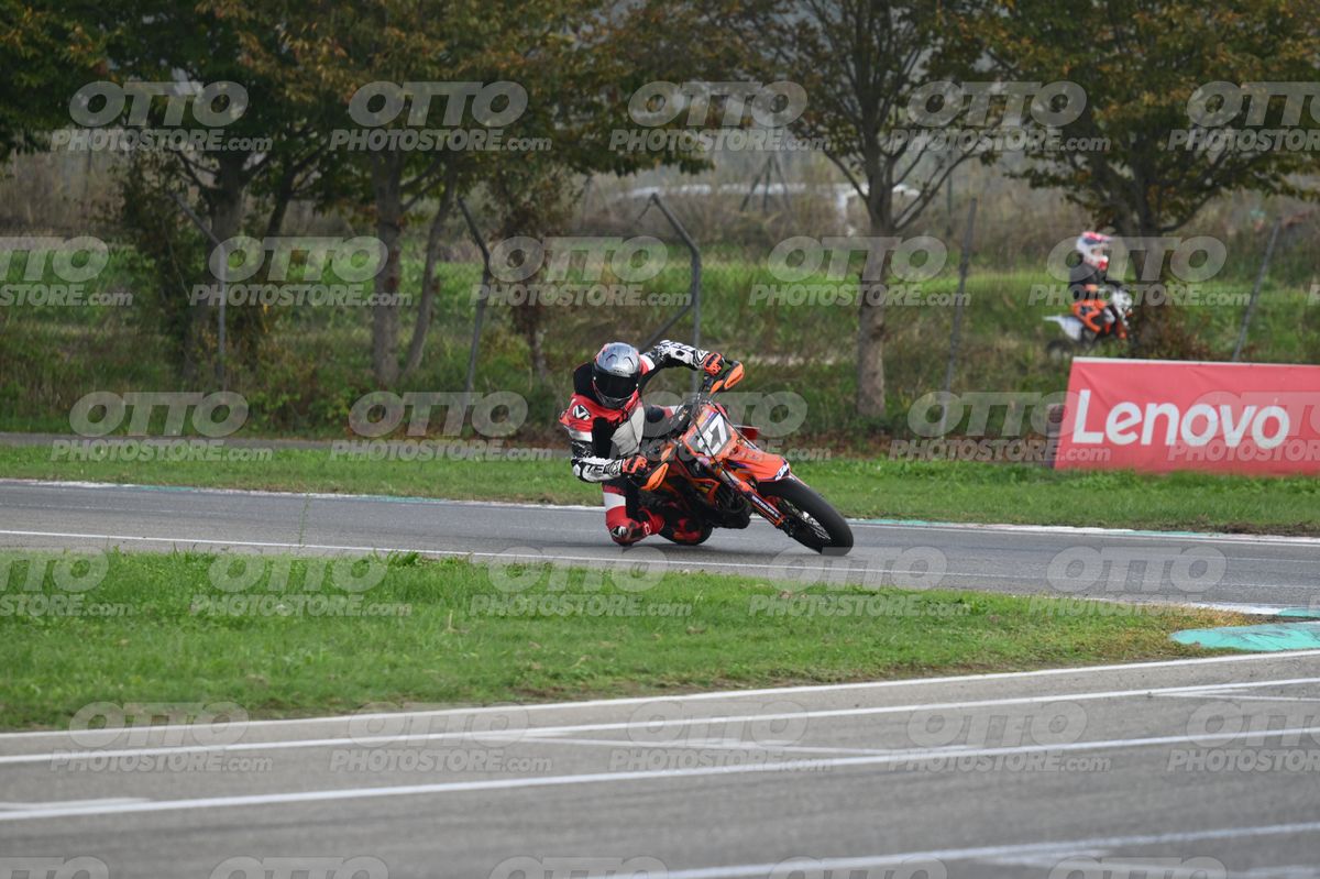 SUPERMOTO 27 · DSH_8982