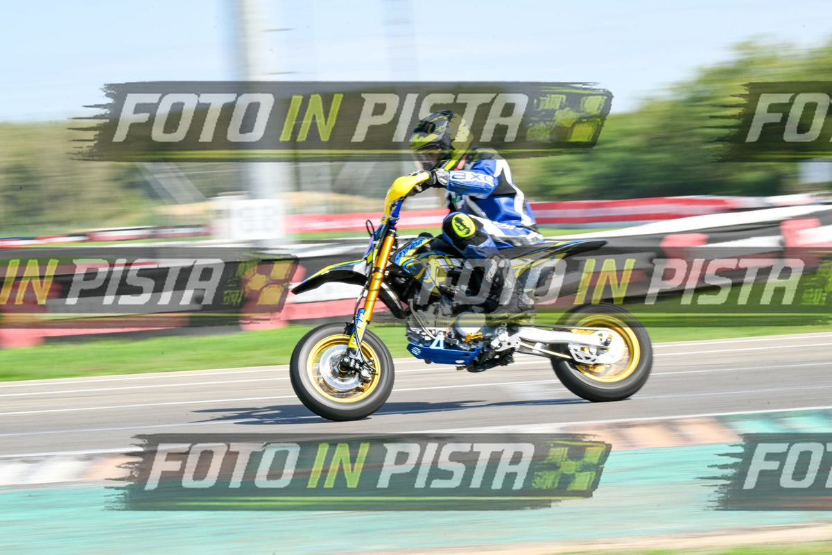 PITBIKE · DSH_8999