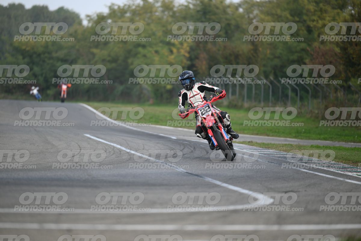 SUPERMOTO 22 (2) · DSH_9100