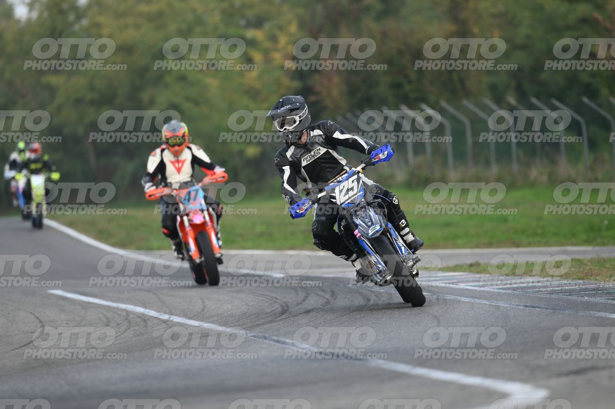 SUPERMOTO 125 · DSH_9121