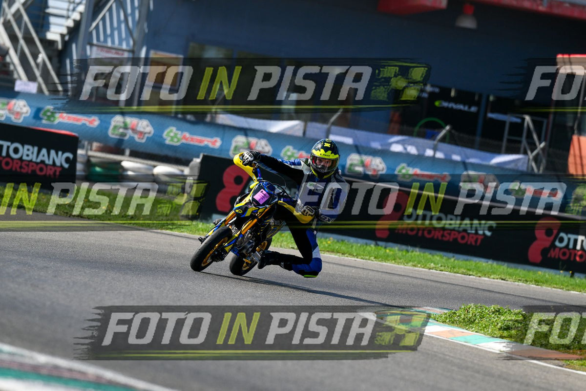 PITBIKE · DSH_9125