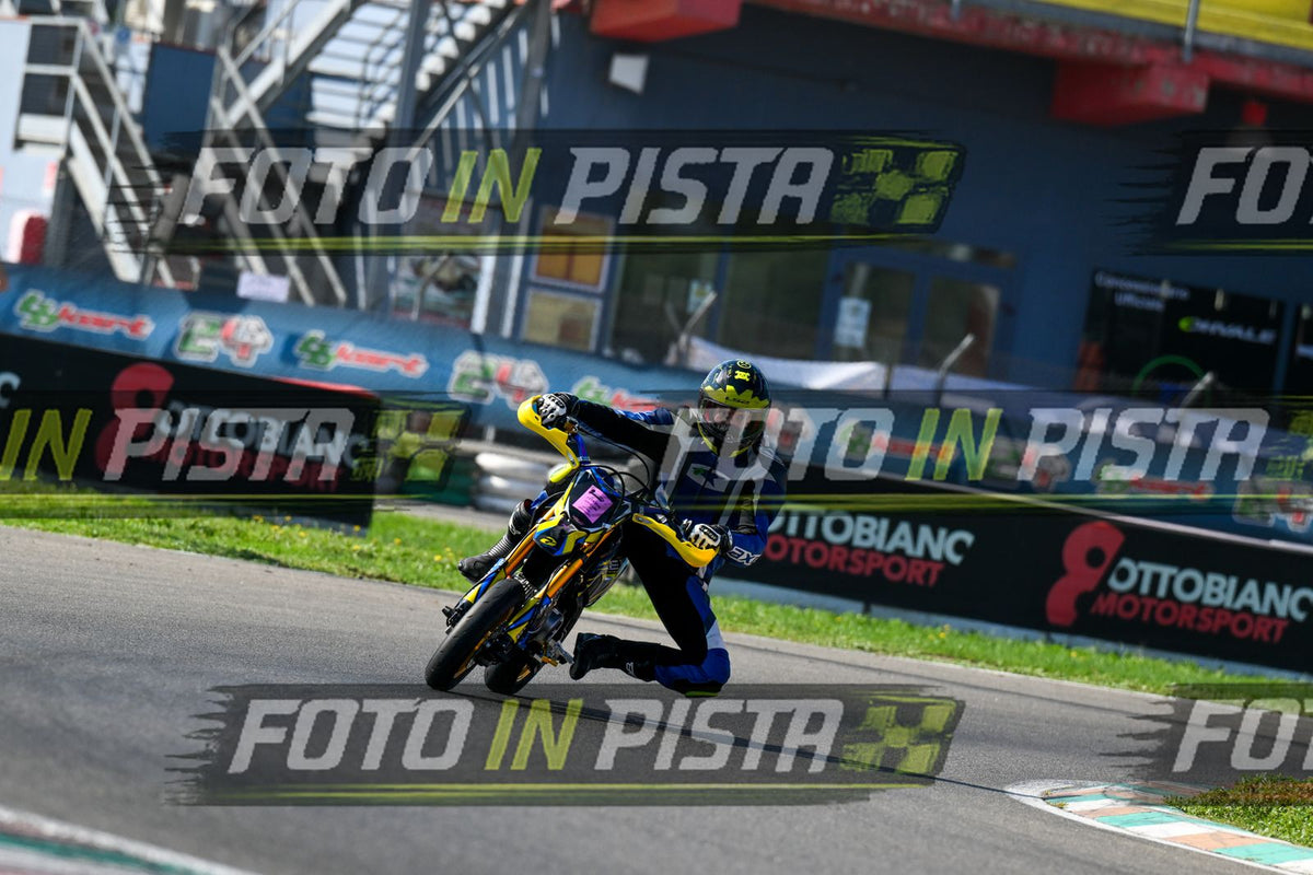 PITBIKE · DSH_9126