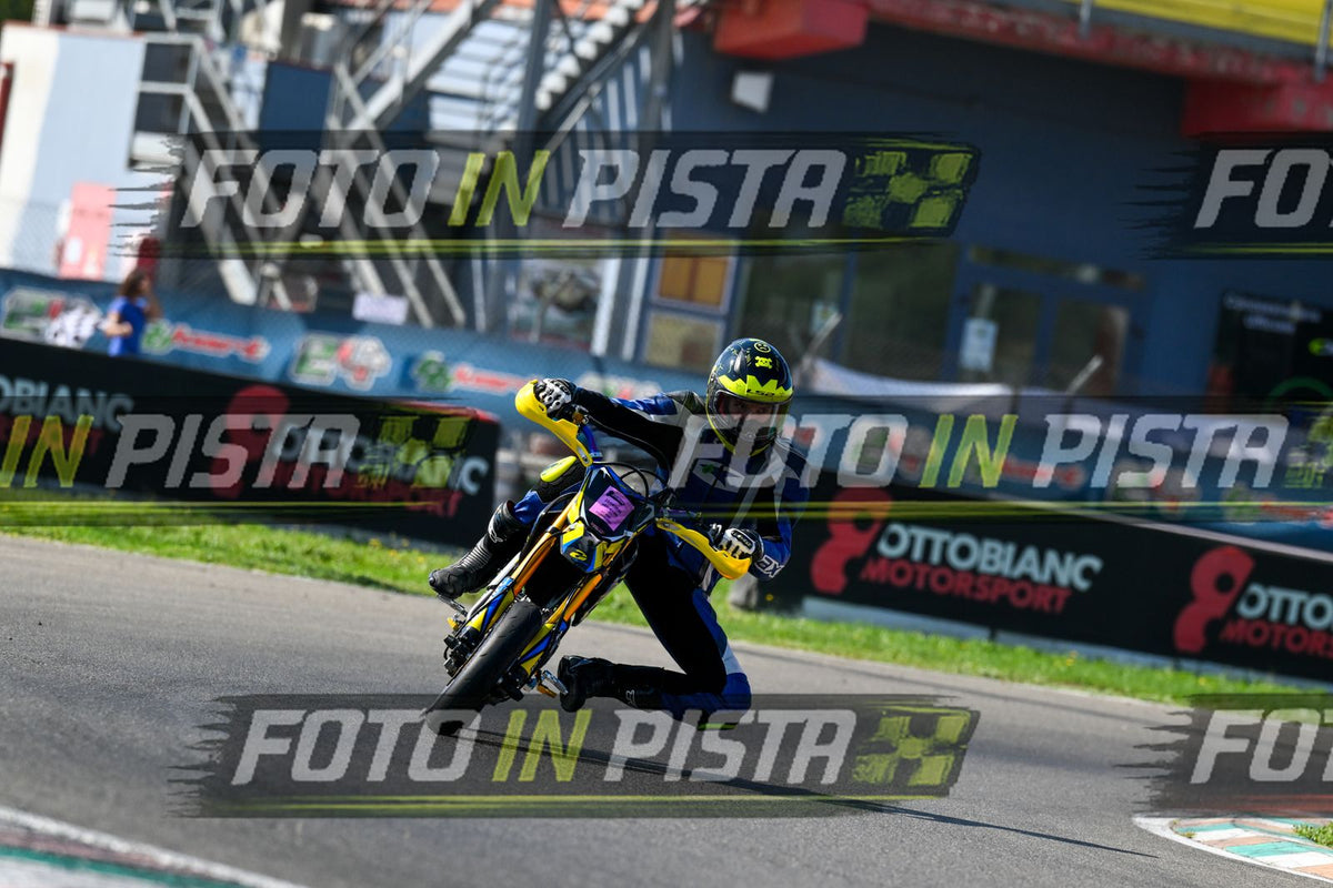 PITBIKE · DSH_9129