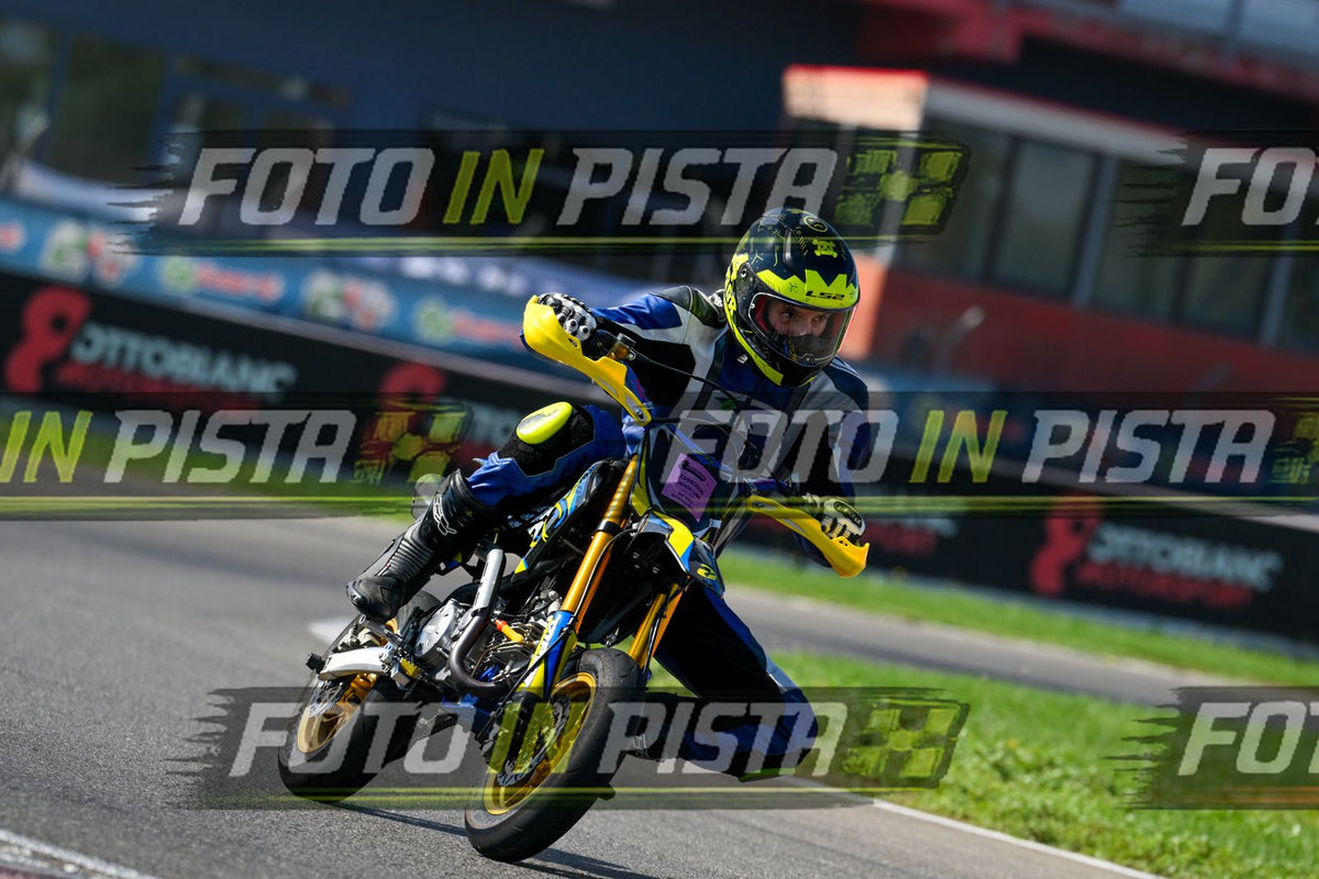 PITBIKE · DSH_9132
