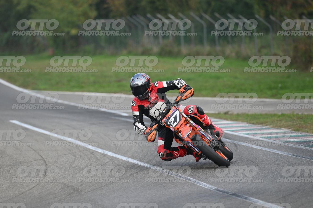SUPERMOTO 27 · DSH_9138
