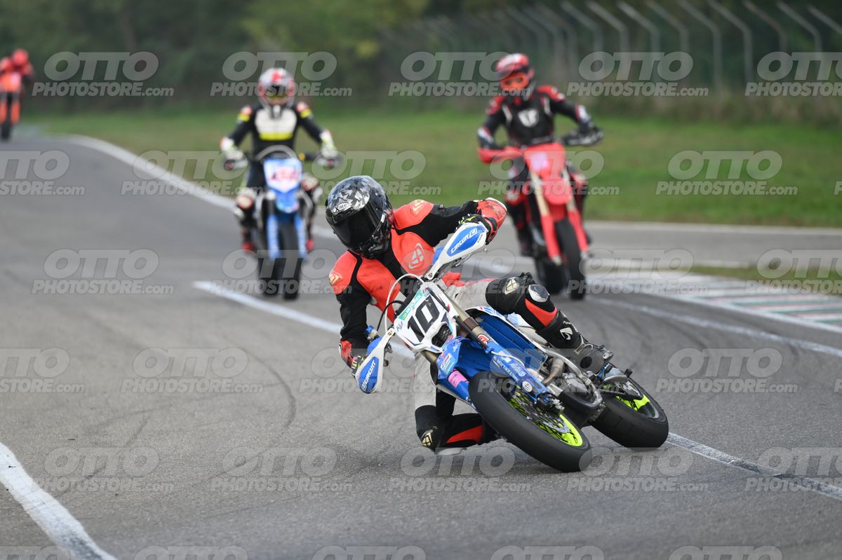 SUPERMOTO 10 · DSH_9142