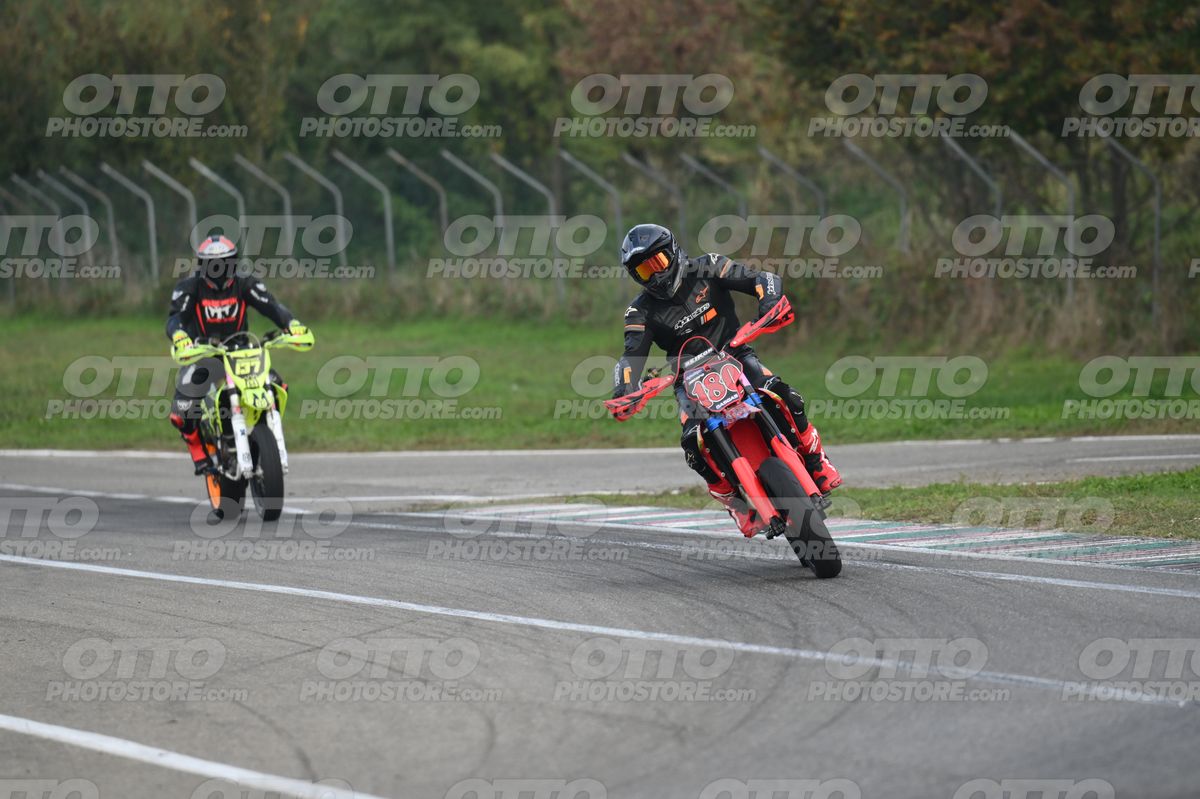 SUPERMOTO 180 · DSH_9161