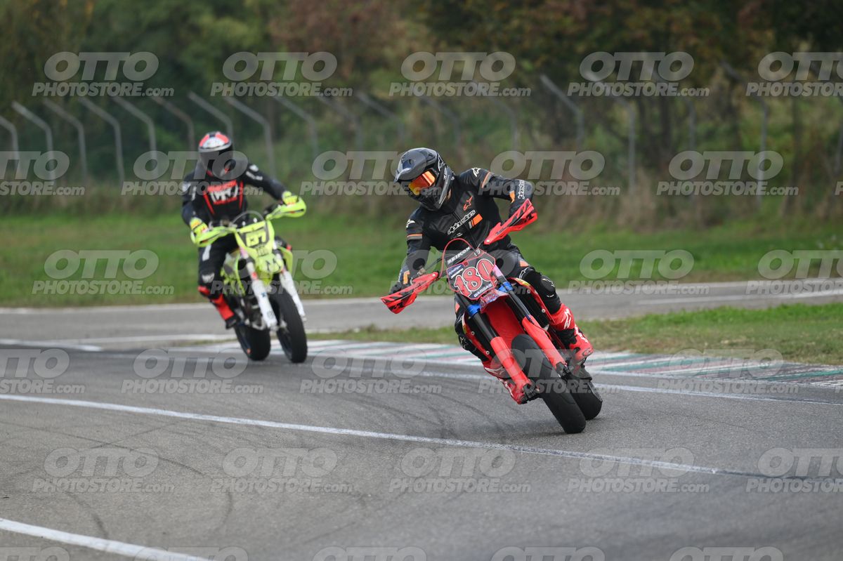 SUPERMOTO 180 · DSH_9163