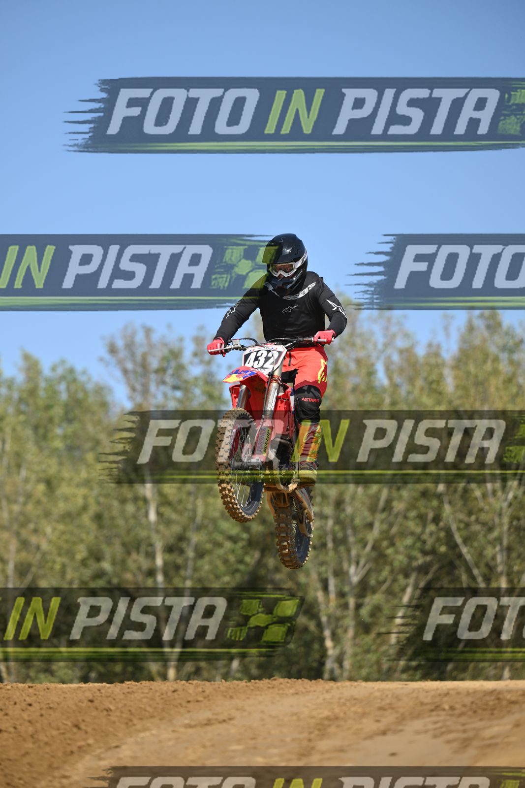 432 · DSH_9165