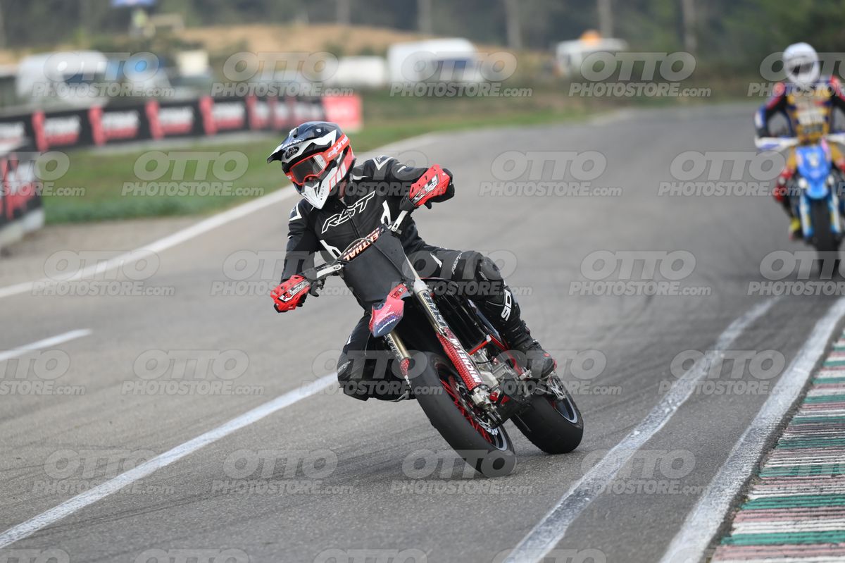 SUPERMOTO 0 RST all black · DSH_9339