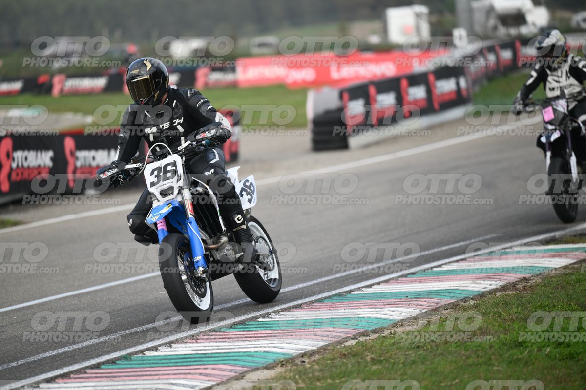 SUPERMOTO 36 · DSH_9354