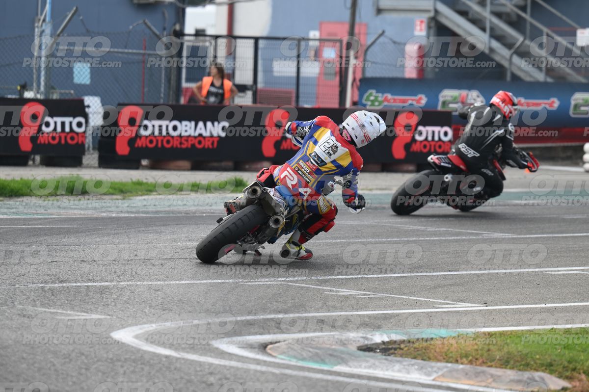 SUPERMOTO 234 · DSH_9375