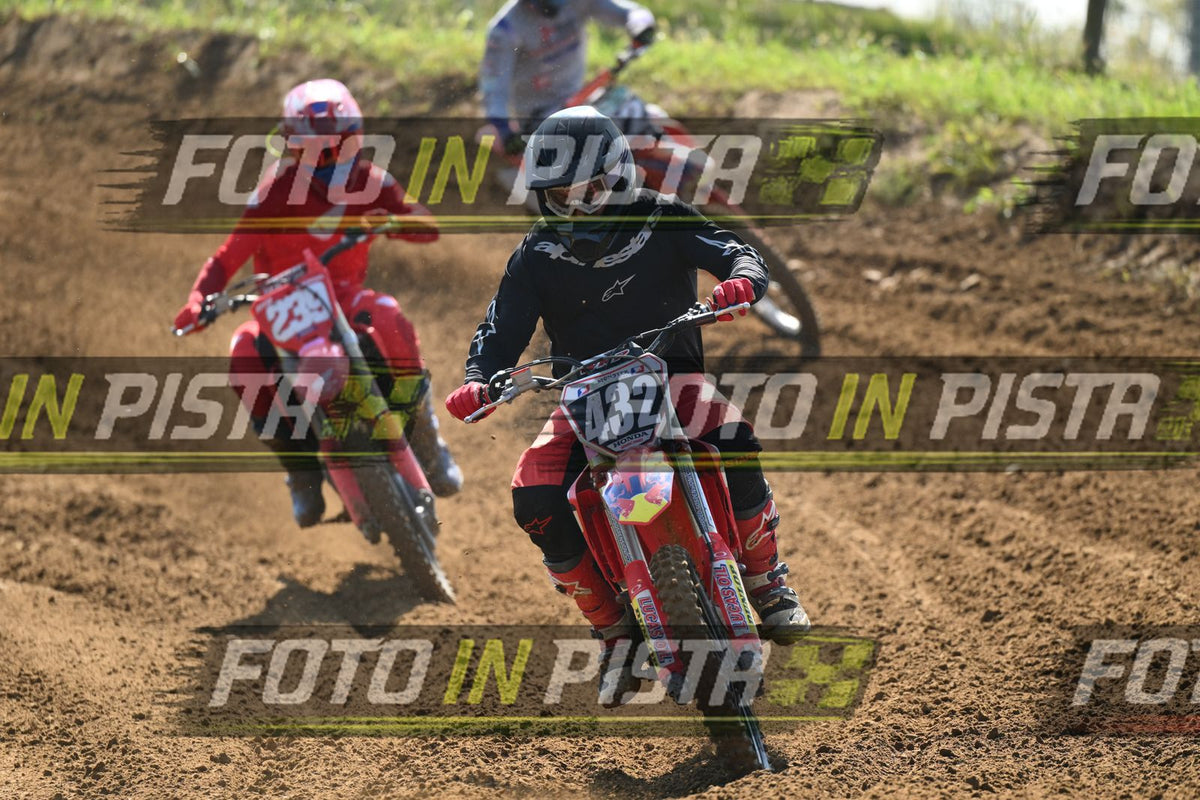 432 · DSH_9464