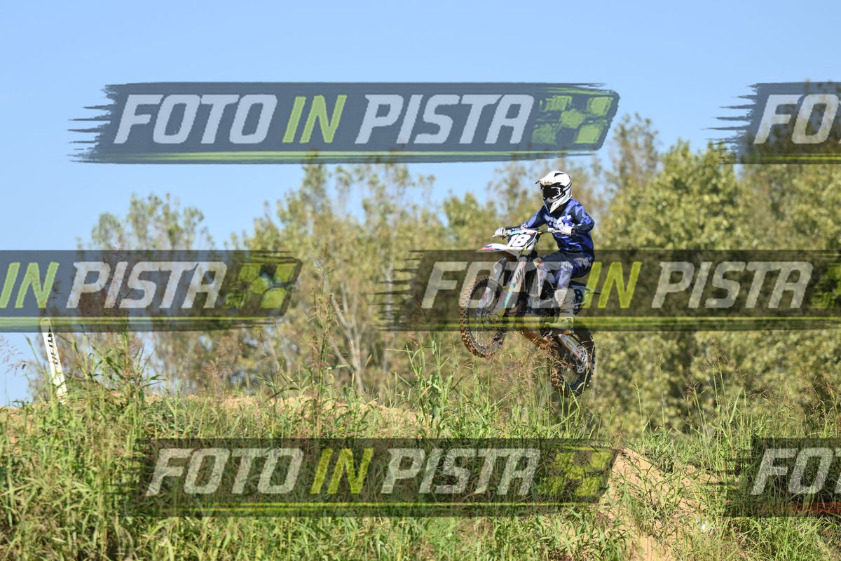 18 · DSH_9505