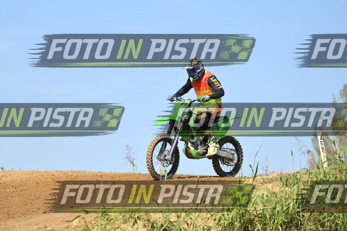 GREEN KAWA - LEATT VERDE ROSSO · DSH_9512