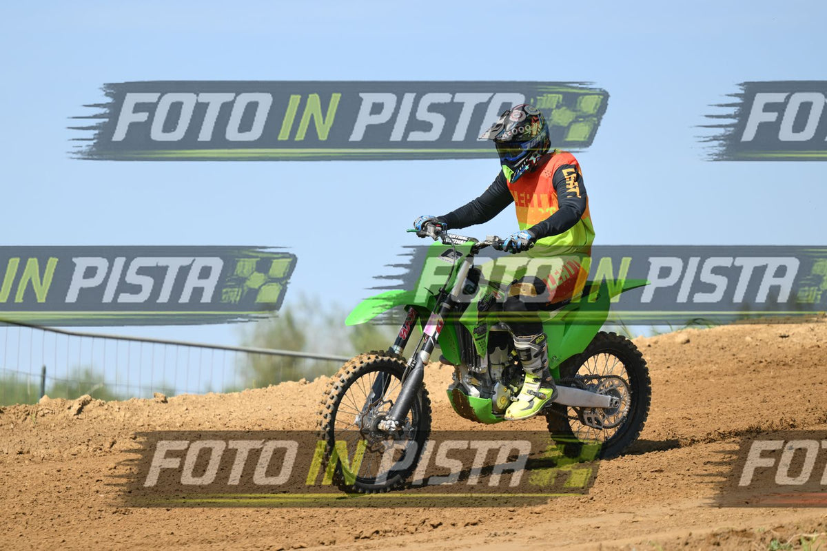 GREEN KAWA - LEATT VERDE ROSSO · DSH_9513