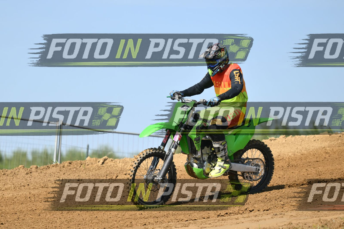 GREEN KAWA - LEATT VERDE ROSSO · DSH_9514