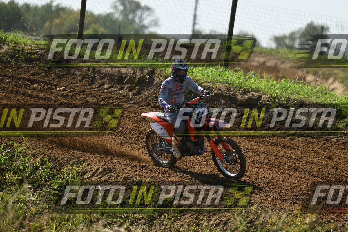 22 · DSH_9634