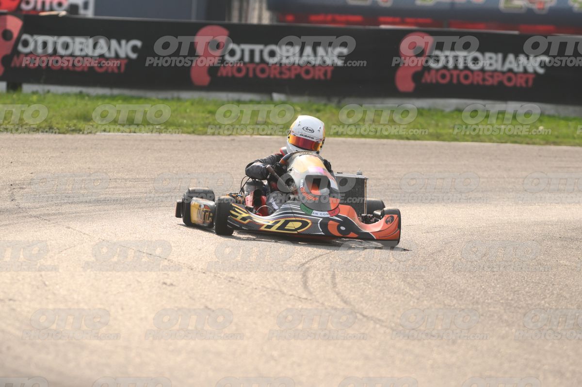 GOKART 00 INTREPID · DSH_9652