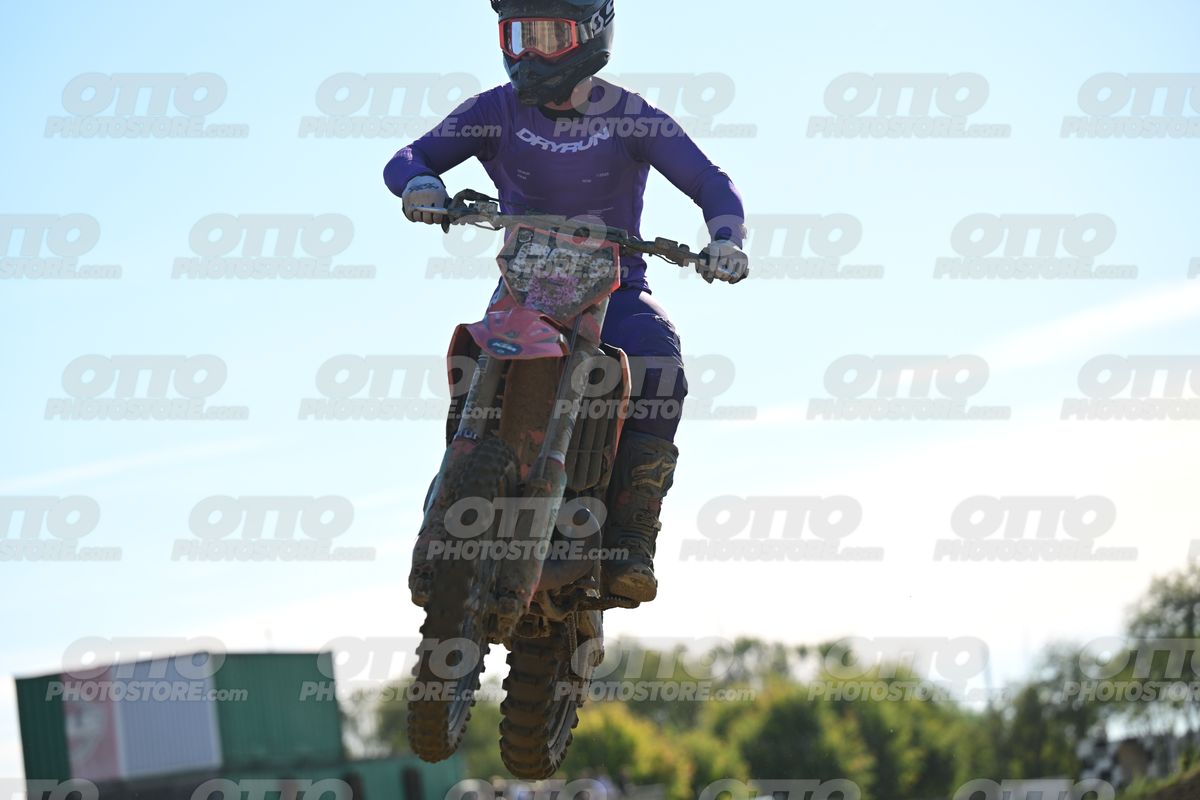 937 · DSH_9677