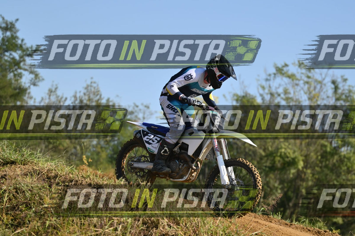 25 · DSH_9679