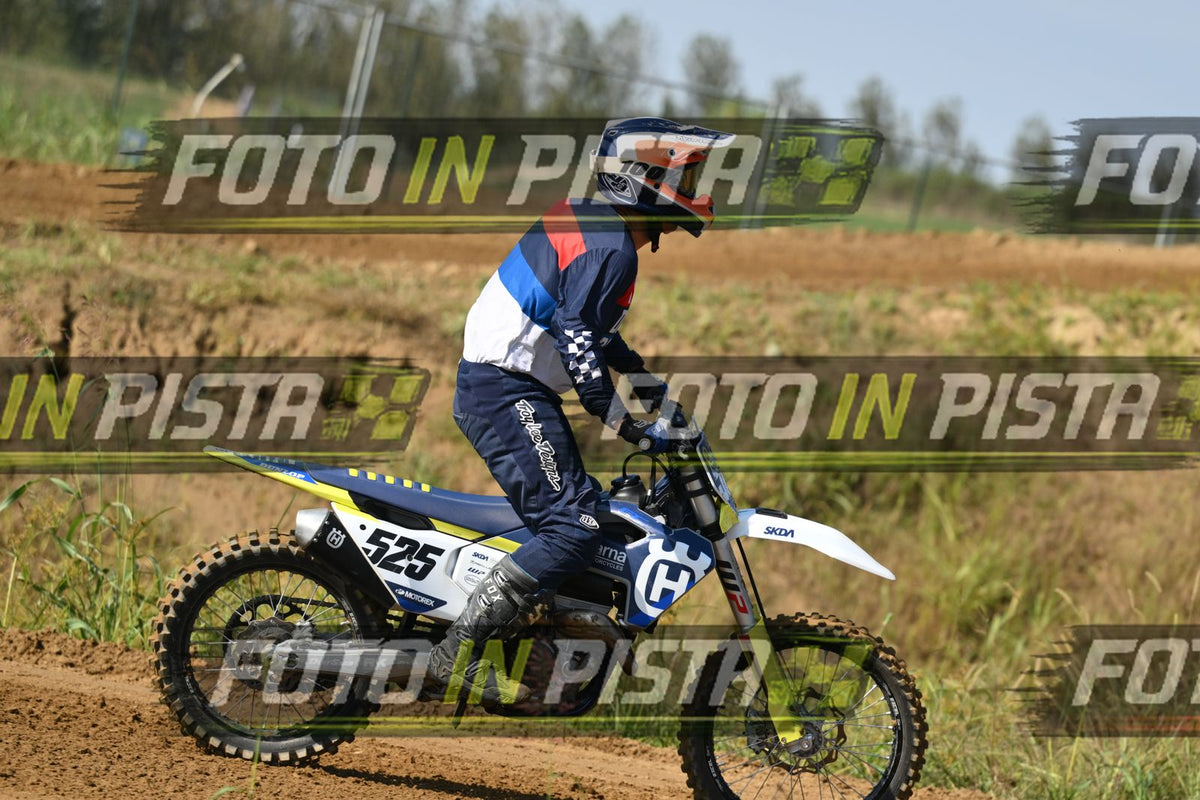 525 · DSH_9735