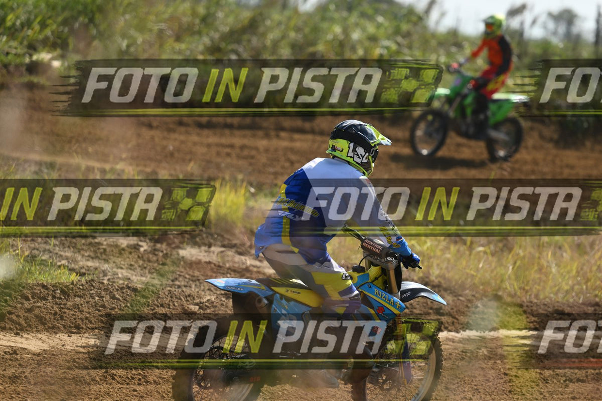 23 · DSH_9759