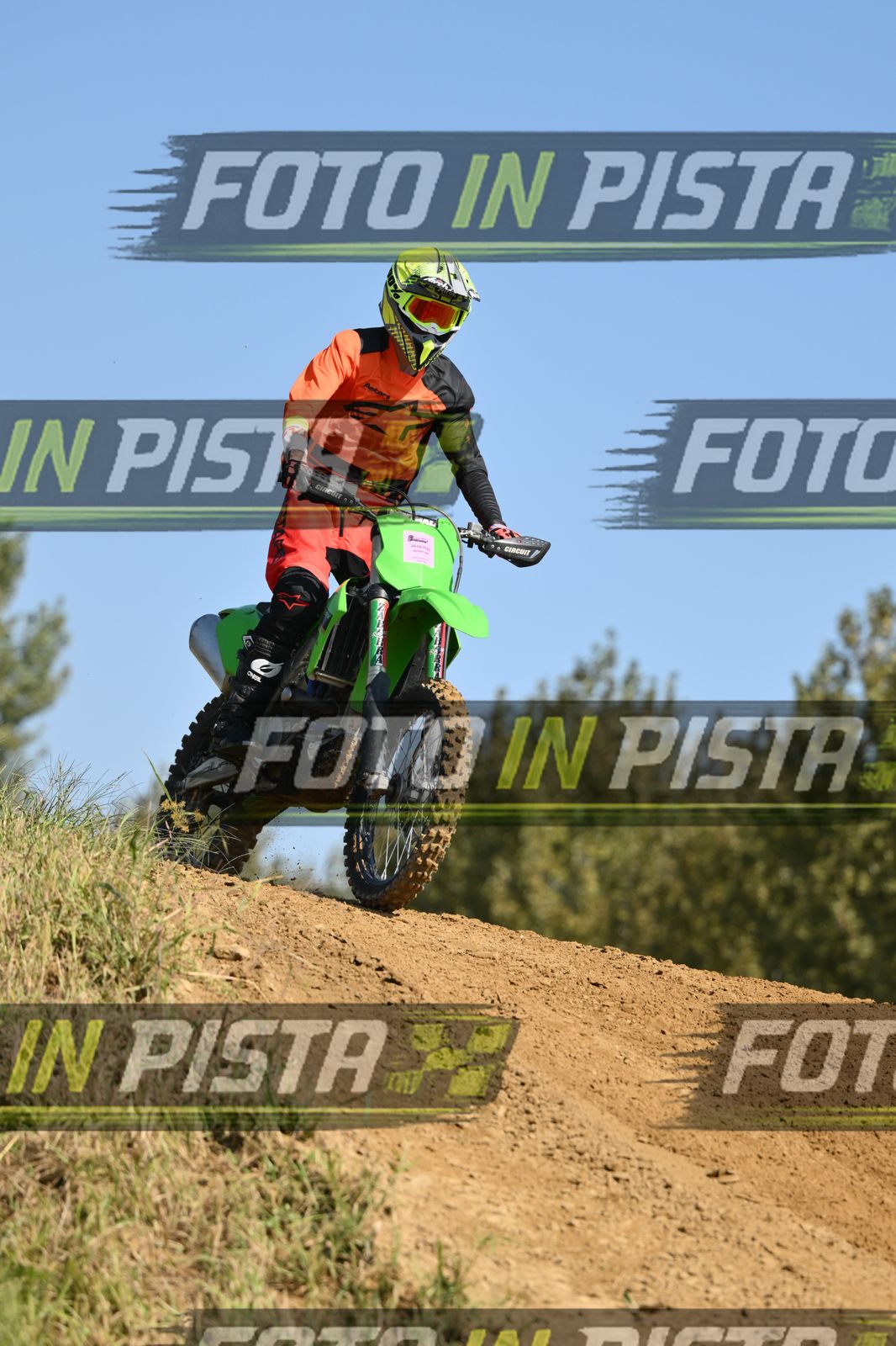 GREEN KAWA - ALPINE ORANGE BLACK SUITE · DSH_9803