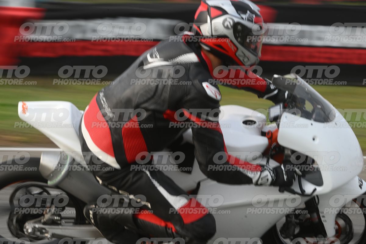 PITBIKE - SCOOTER WHITE · DSH_9830