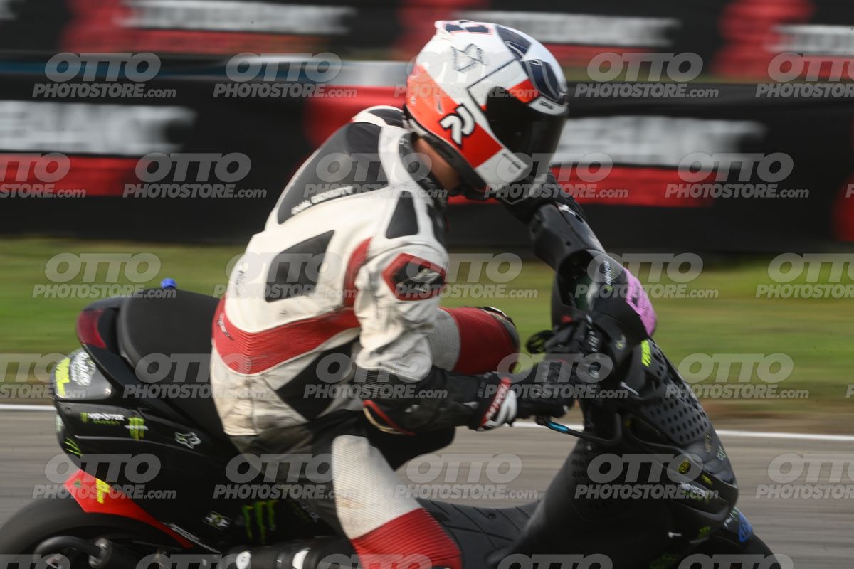 PITBIKE - SCOOTER SCOOTER · DSH_9831