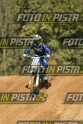 18 · DSH_9832