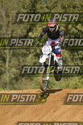 WHITE BIKE - BLACK SHIRT - O'NEAL PANTS · DSH_9842